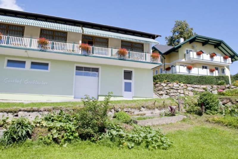 Gaestehaus Groeblacher Köstenberg Екстериор снимка